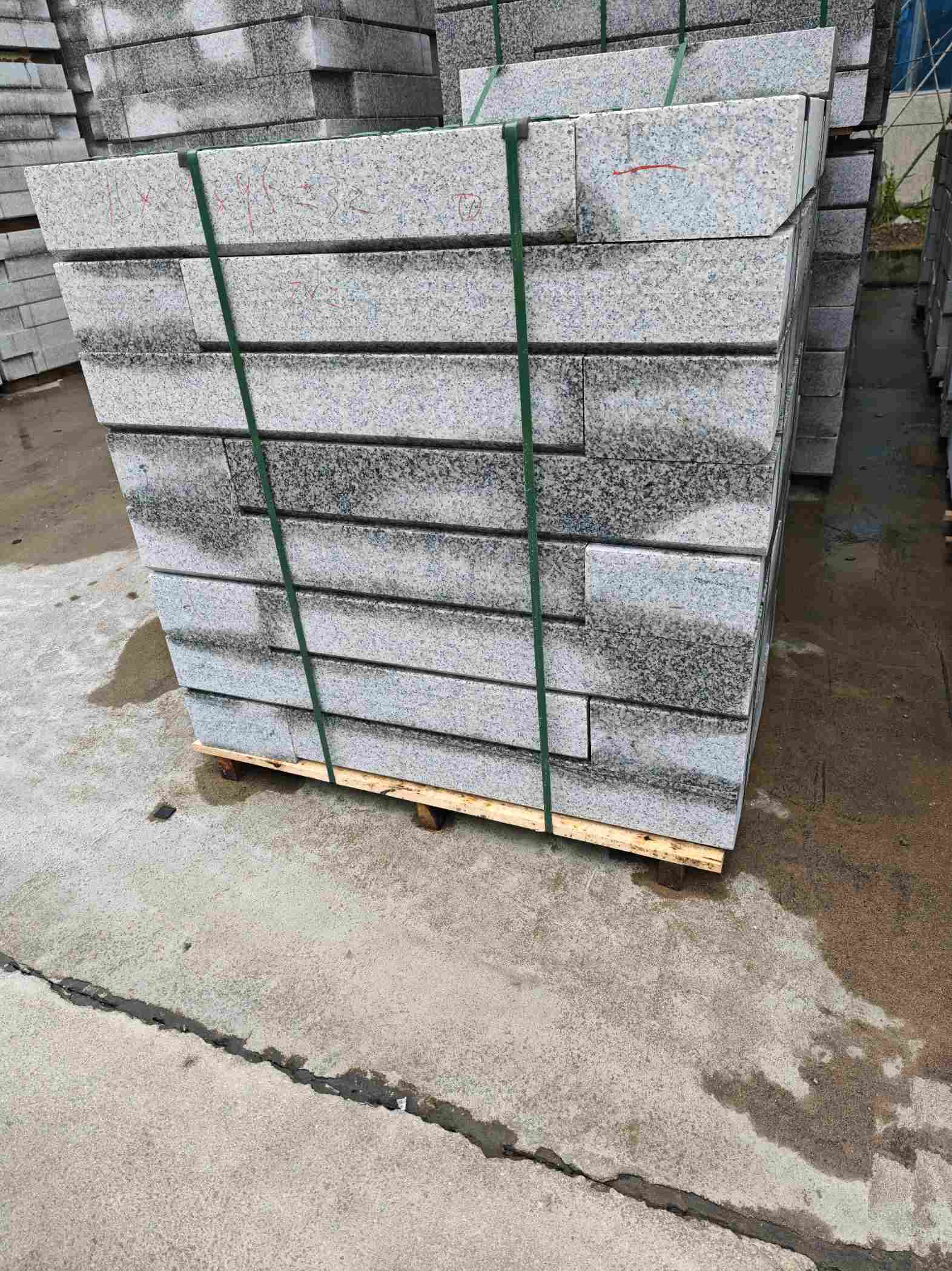 河北芙蓉白路牙石，马路牙子