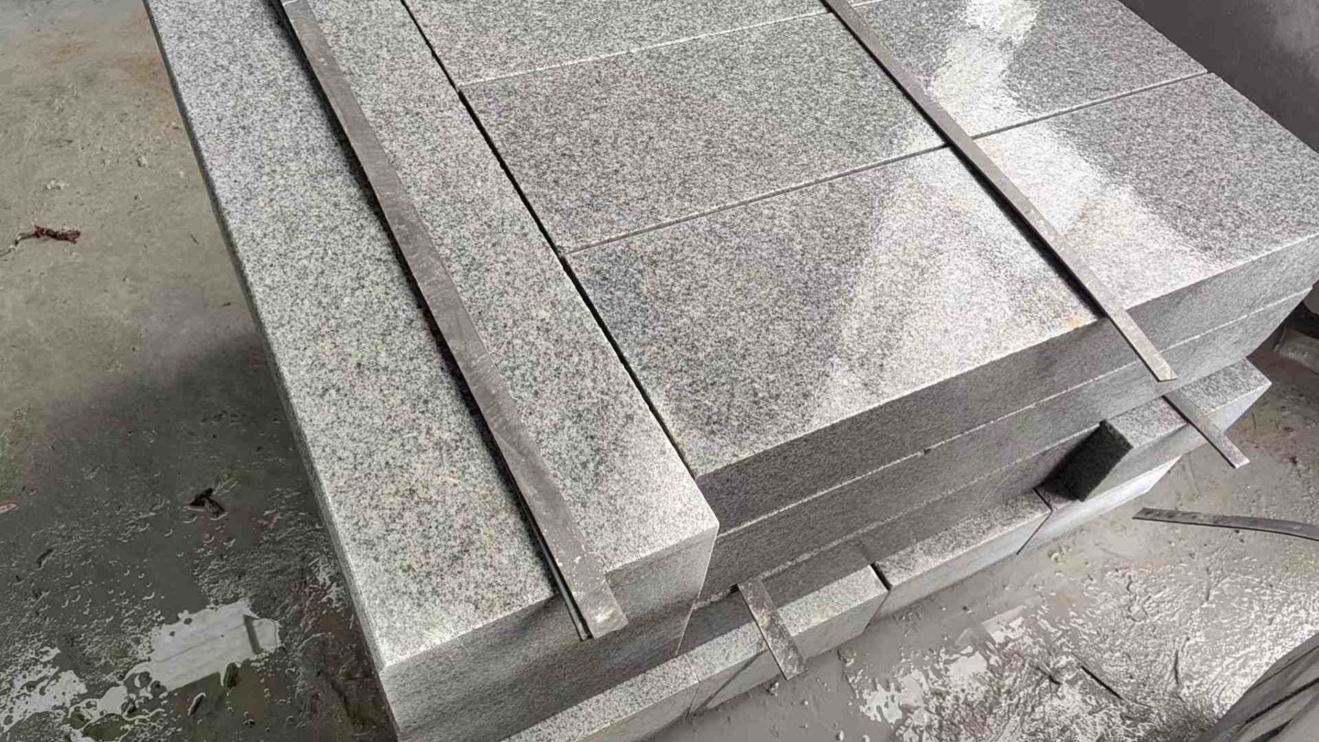 河北芝麻灰 芝麻白 路牙石 路侧石 马路牙子